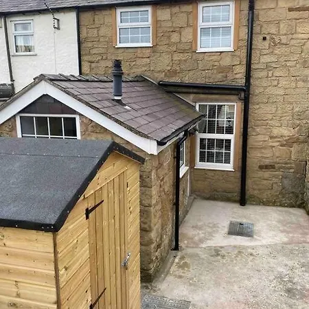 43 Heol Maelor- A Homely Cottage In Wrexham, North Wales Coedpoeth Buitenkant foto